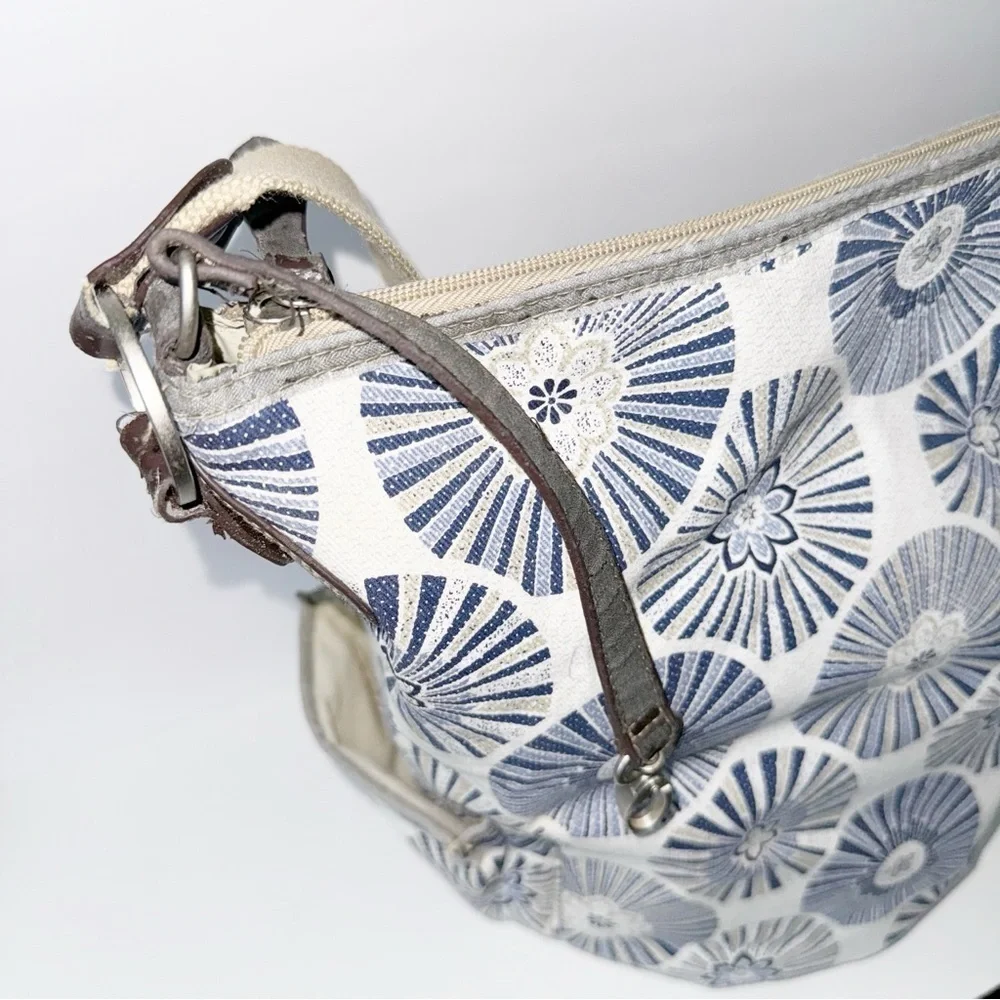 Oioi Be Spicy Diaper Bag Messenger Navy Medallion on Ivory Design